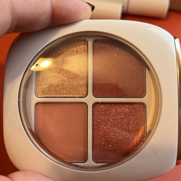 Flower by Drew Barrymore Make Up Bundle - Picture 4 of 4